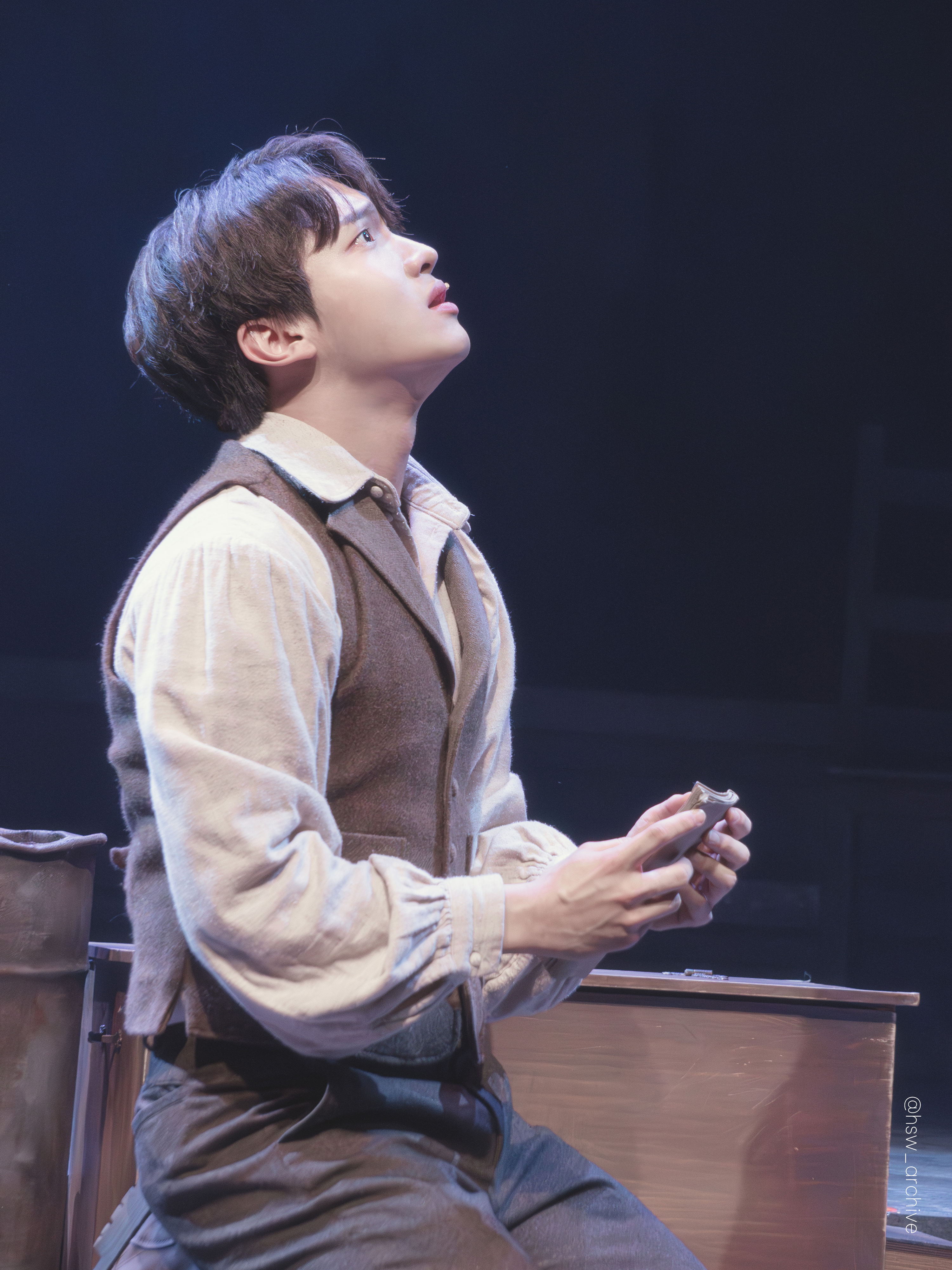 데카브리 아카키 04